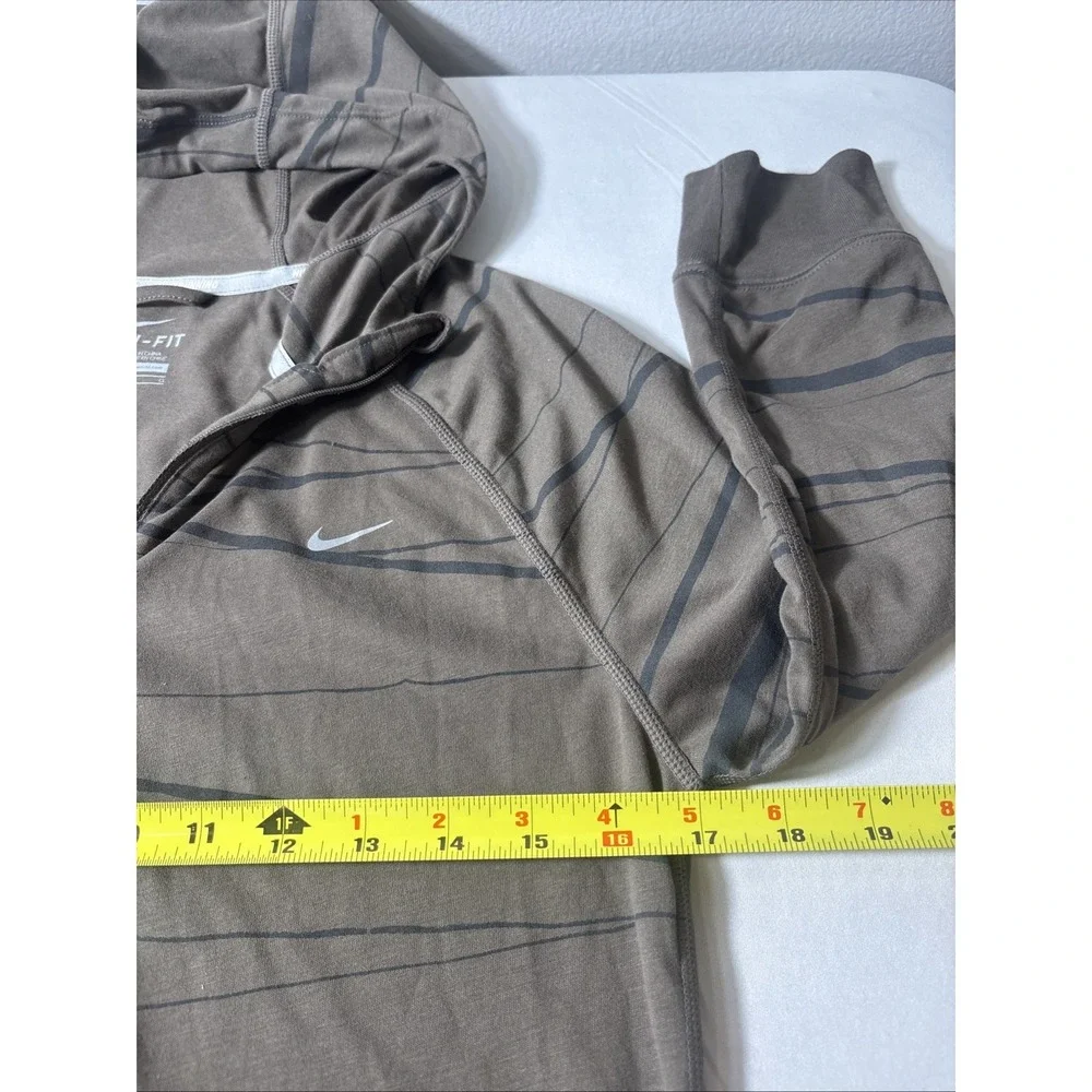 Nike size device hoodie